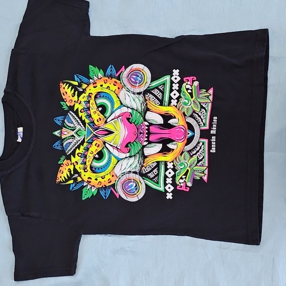 Splash Other - Splash Black Kids T-Shirt with Vibrant Animal Graphic